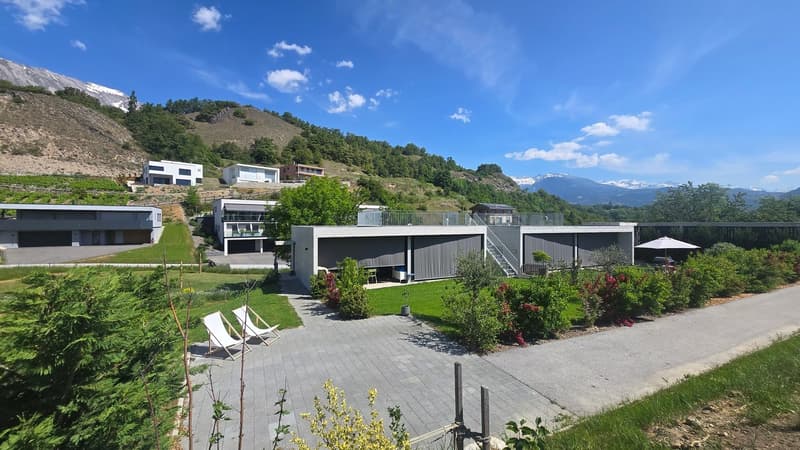 Villa contemporaine dans un quartier calme de Grimisuat (6)