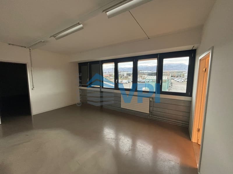 Nyon - Locaux artisanaux de 331m2 au 1er étage (3)