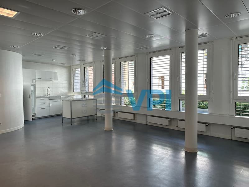 Surface commerciale de 570 m² au coeur de Nyon (7)