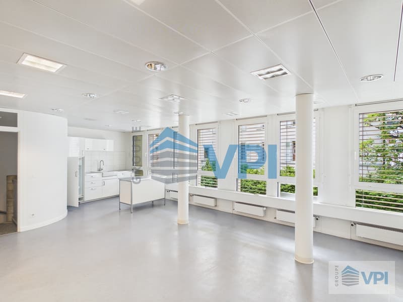 Surface commerciale de 570 m² au coeur de Nyon (2)