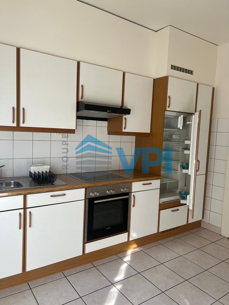 Sublime appartement de 5 pièces au coeur des Eaux-Vives (10)
