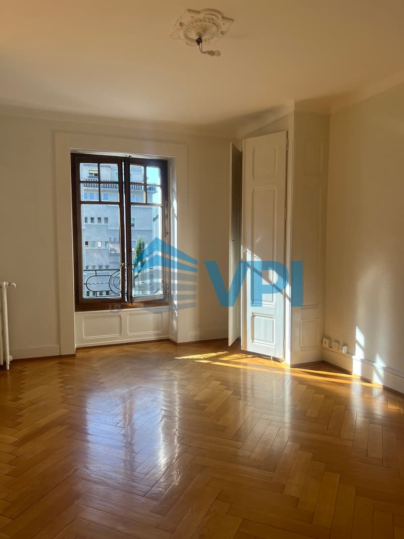 Sublime appartement de 5 pièces au coeur des Eaux-Vives (8)