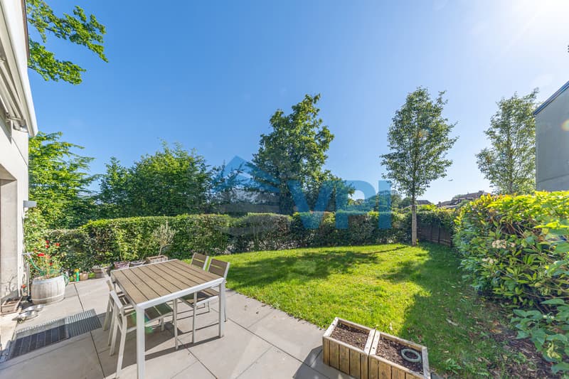 MAISONNETTE CONTEMPORAINE AVEC JARDIN PRIVÉ À SATIGNY (2)