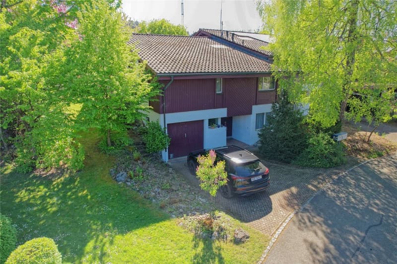 4½-Zimmer Doppeleinfamilienhaus mit Weitsicht ins Grüne (13)
