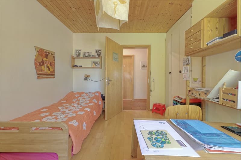 4½-Zimmer Doppeleinfamilienhaus mit Weitsicht ins Grüne (11)