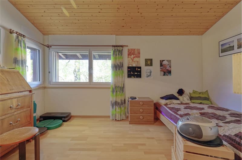 4½-Zimmer Doppeleinfamilienhaus mit Weitsicht ins Grüne (12)
