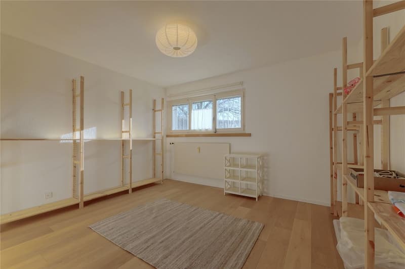 Stilvolle 4½-Zimmerwohnung mit beheiztem Bastelraum an beliebter Lage in Bolligen (13)