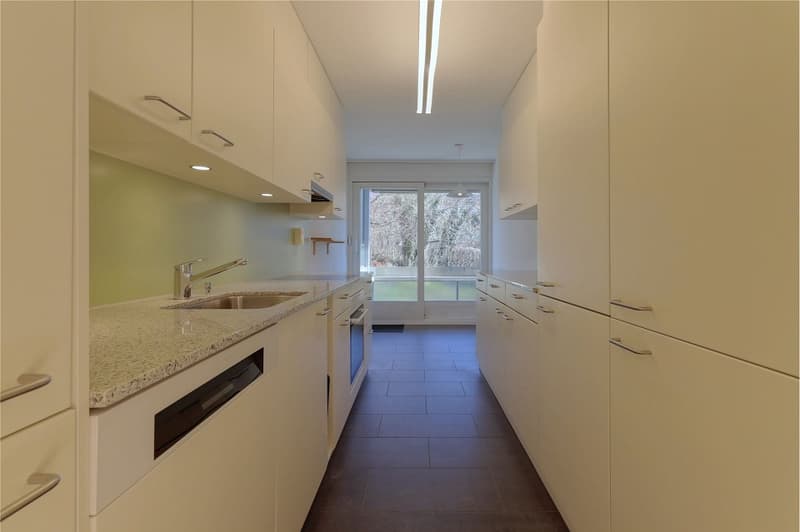 Stilvolle 4½-Zimmerwohnung mit beheiztem Bastelraum an beliebter Lage in Bolligen (7)