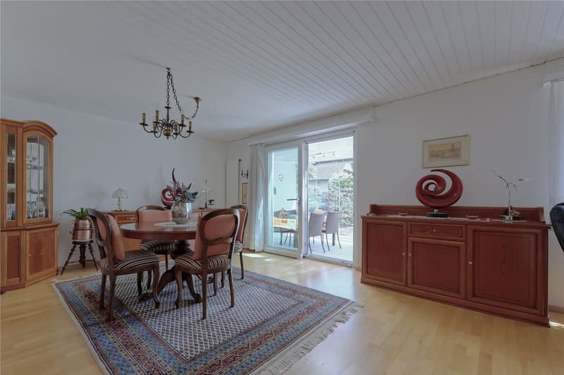 6½-Zimmer Einfamilienhaus mit viel Platz zum Wohlfühlen (6)