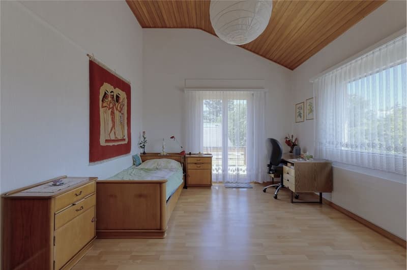 6½-Zimmer Einfamilienhaus mit viel Platz zum Wohlfühlen (10)