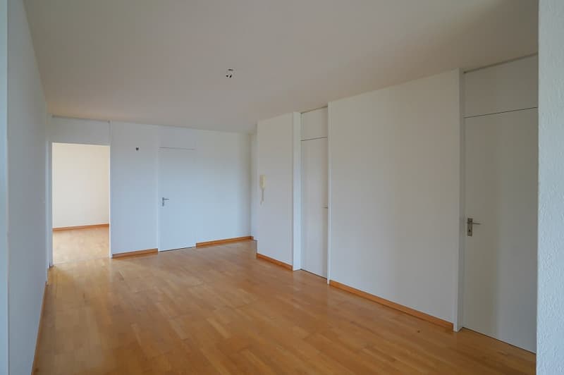 Stadtnahe 4½-Zimmer-Wohnung mit Weitsicht über Aare und Wohlensee (5)
