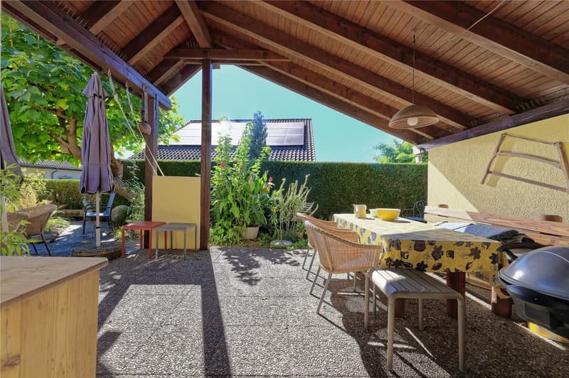 Grosszügiges 7½-Zimmer Einfamilienhaus mit idyllischem Garten (6)