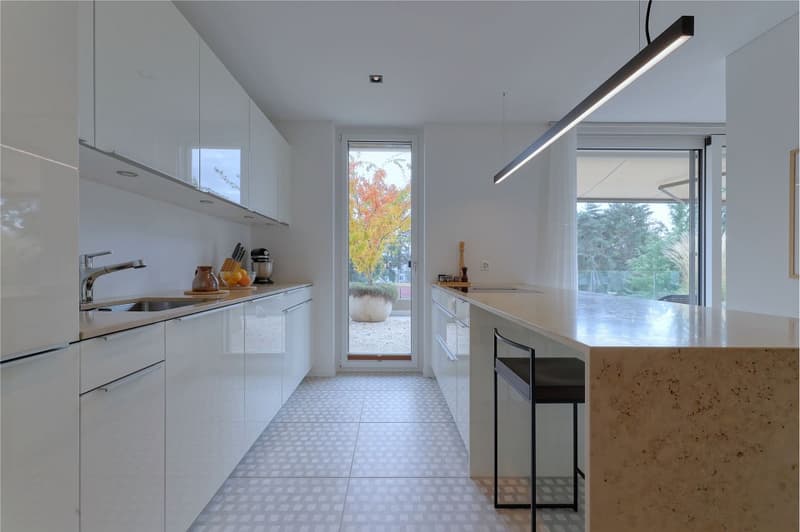 Neuwertige 4½-Zimmer Attikawohnung mit traumhafter Terrasse und Weitblick (6)