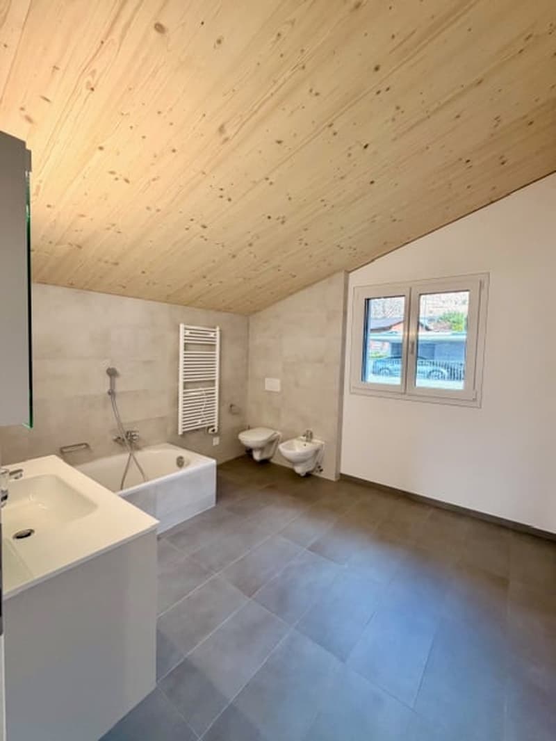 Mesocco, casa moderna di nuova costruzione con vista panoramica (12)