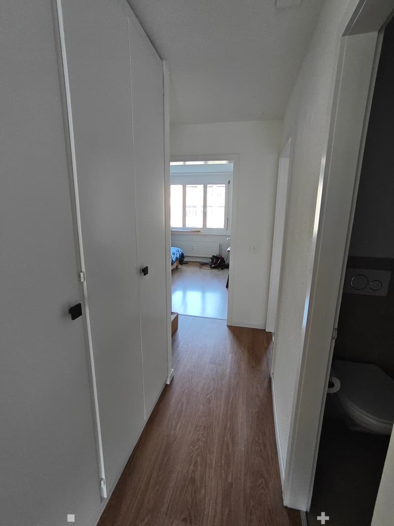 Moderne 3.5-Zimmer-Wohnung mit Balkon in Biel/Bienne (6)