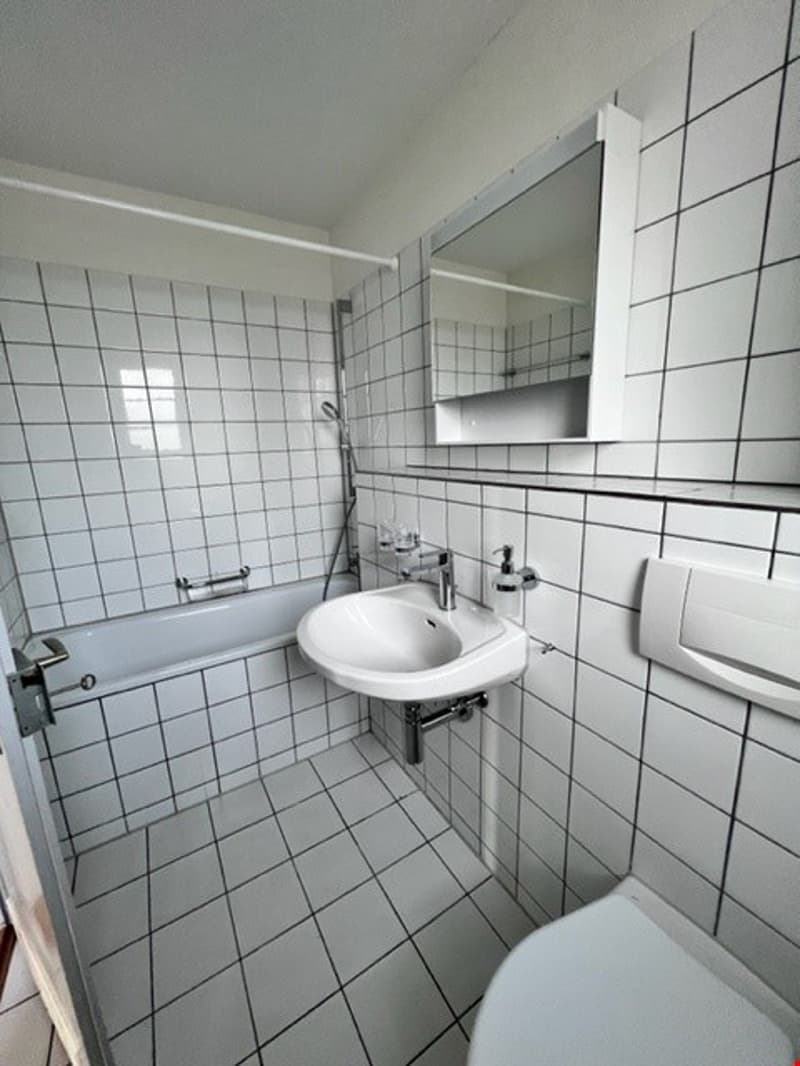 Helle 4-Zimmer Wohnung (5)