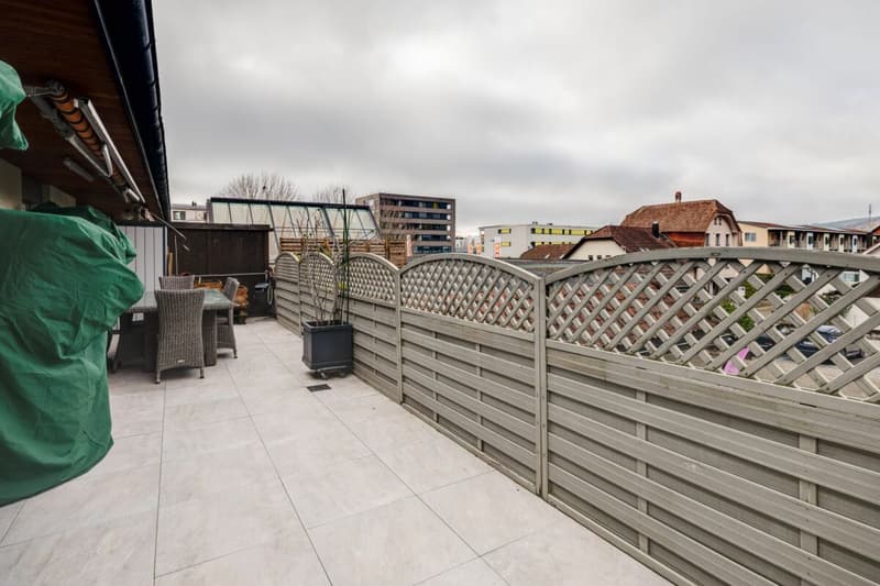 Moderne 4.5 Zimmerwohnung mit grossem Wintergarten und Terrasse im Zentrum von Oensingen (14)