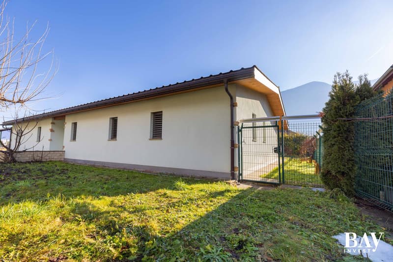 Villa familiale de 4,5 pièces avec vue imprenable à Fully (32)