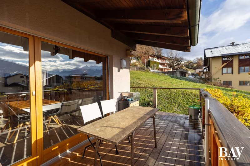 Charmante maison mitoyenne de 3,5 pièces avec vue panoramique sur les montagnes (6)