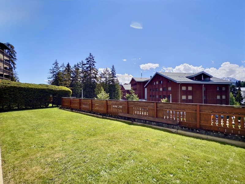 Très bel appartement de 3.5 pièces en rez avec terrasse et jardin (2)