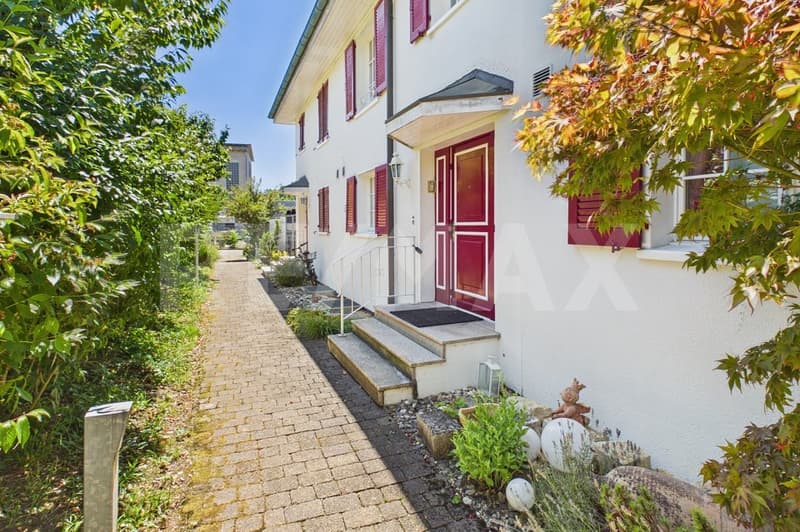 Charmantes Reiheneinfamilienhaus mit Garten (2)