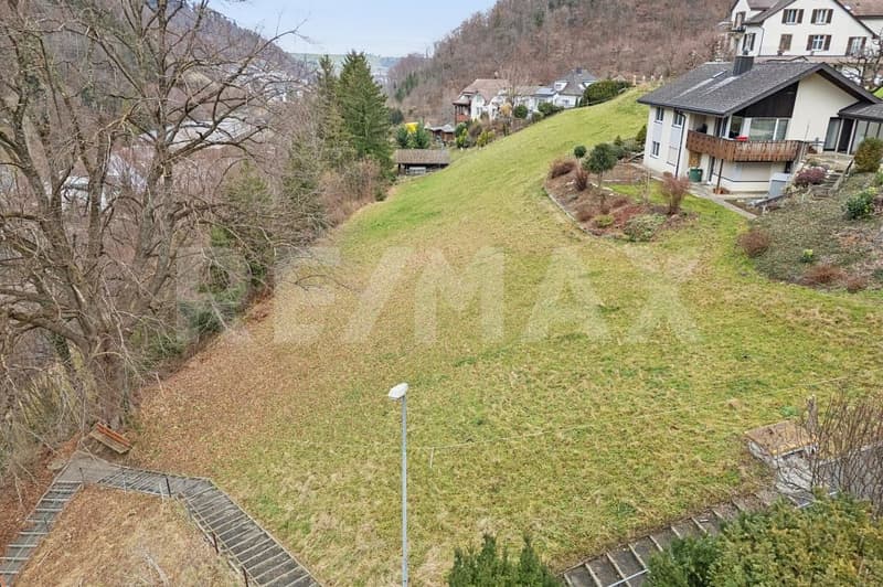 Bauland in Hanglage an attraktiver Wohnlage (2)