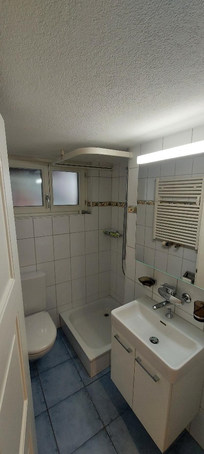 Frisch renovierte 3-Zimmer-Wohnung im historischen Riegelhaus - Laupen BE (9)