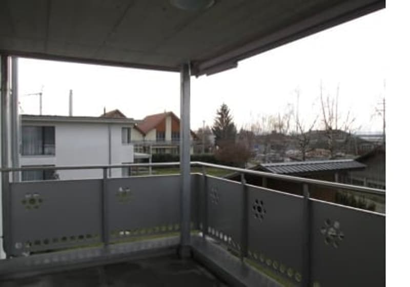 Familienfreundliche 4.5-Zimmer-Wohnung in Müntschemier (9)