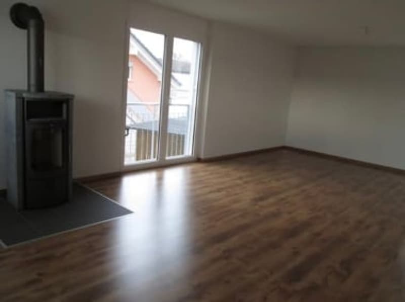 Familienfreundliche 4.5-Zimmer-Wohnung in Müntschemier (5)
