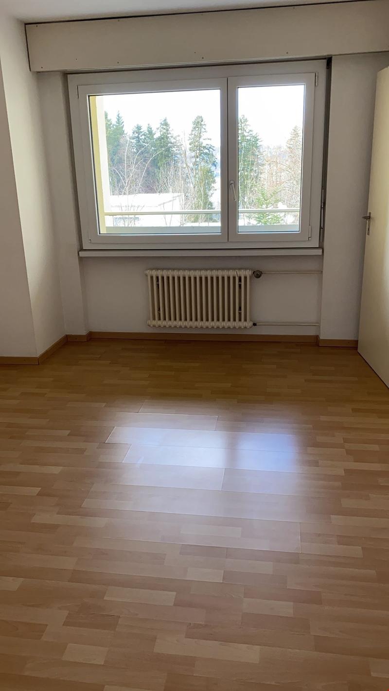 Zu vermieten 2 Zimmerwohnung im Hölzli 33 in St. Gallen (5)