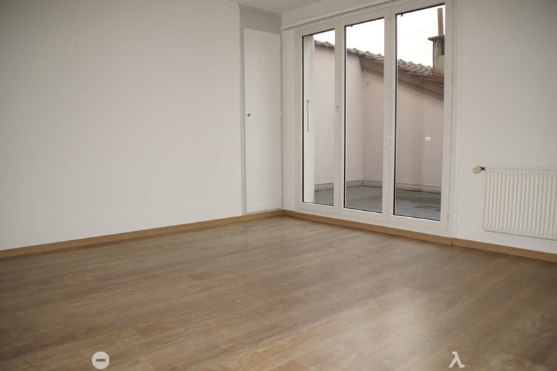 Zu vermieten 2 1/2 Zimmerwohnung an der Neumarktstrasse 46 (5)