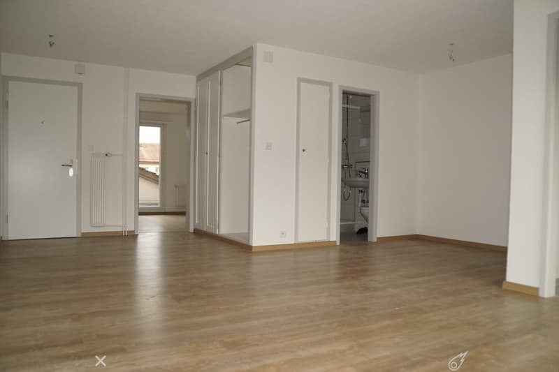 Zu vermieten 2 1/2 Zimmerwohnung an der Neumarktstrasse 46 (4)