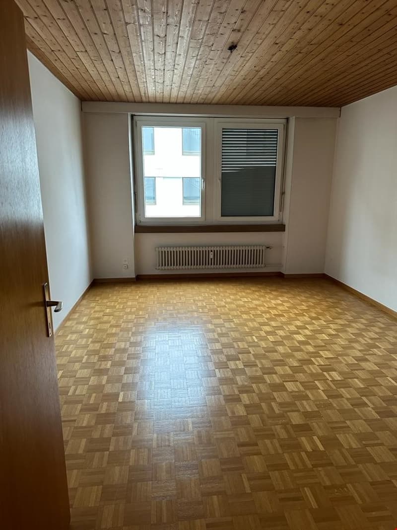Zu vermieten 2.5 Zimmerwohnung an der Bahnhofstr. in St. Margrethen (4)