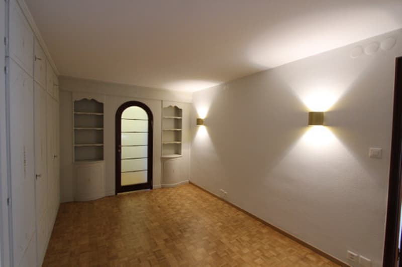 Moderne 4.5-Zimmerwohnung im Zentrum von Visp zu vermieten (5)