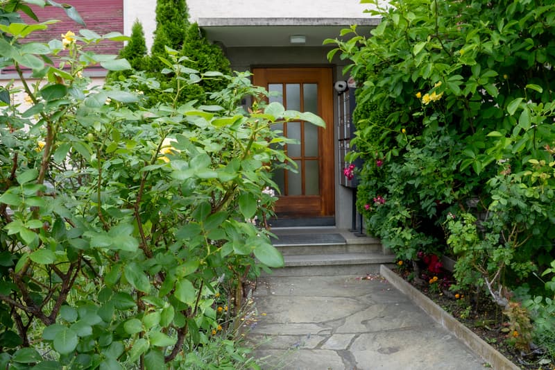 Zentral gelegene 3.5-Zimmer-Wohnung mit Charme (11)