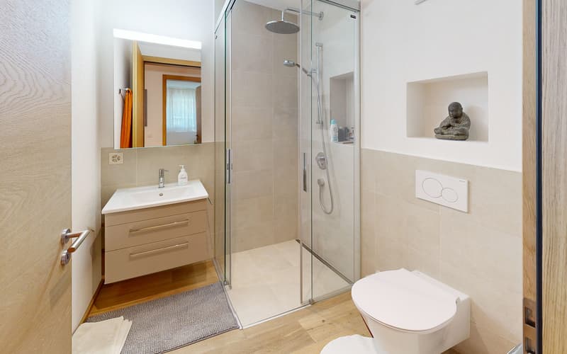 45-Zimmerwohnung-Chalet-Leni-Zermatt-Bathroom.jpg