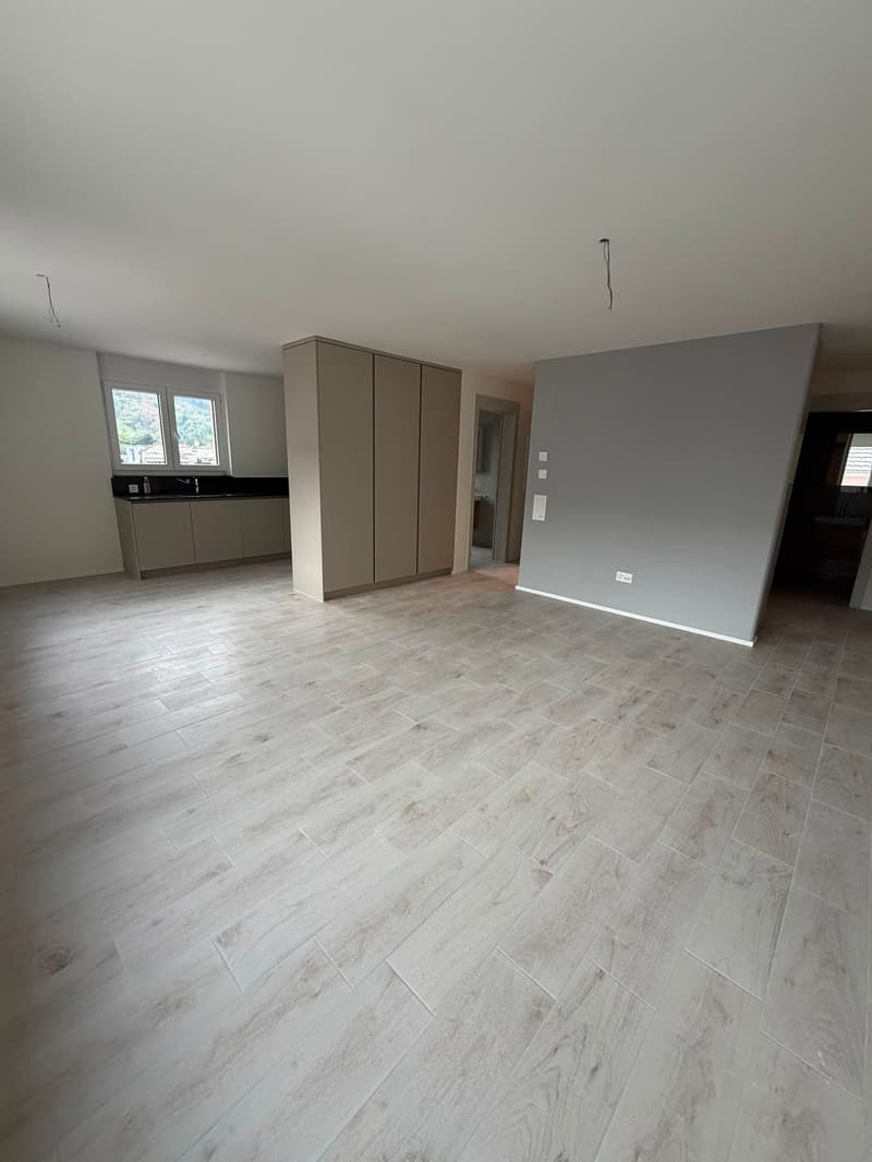 Moderne 3.5-Zimmer-Wohnung mit Balkon in Niederurnen, Glarus Nord (16)