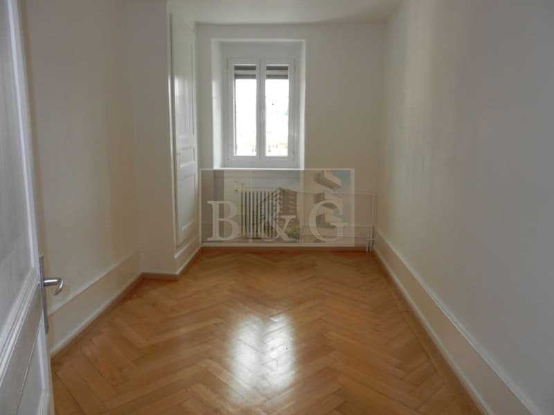 Appartement lumineux en centre-ville (6)