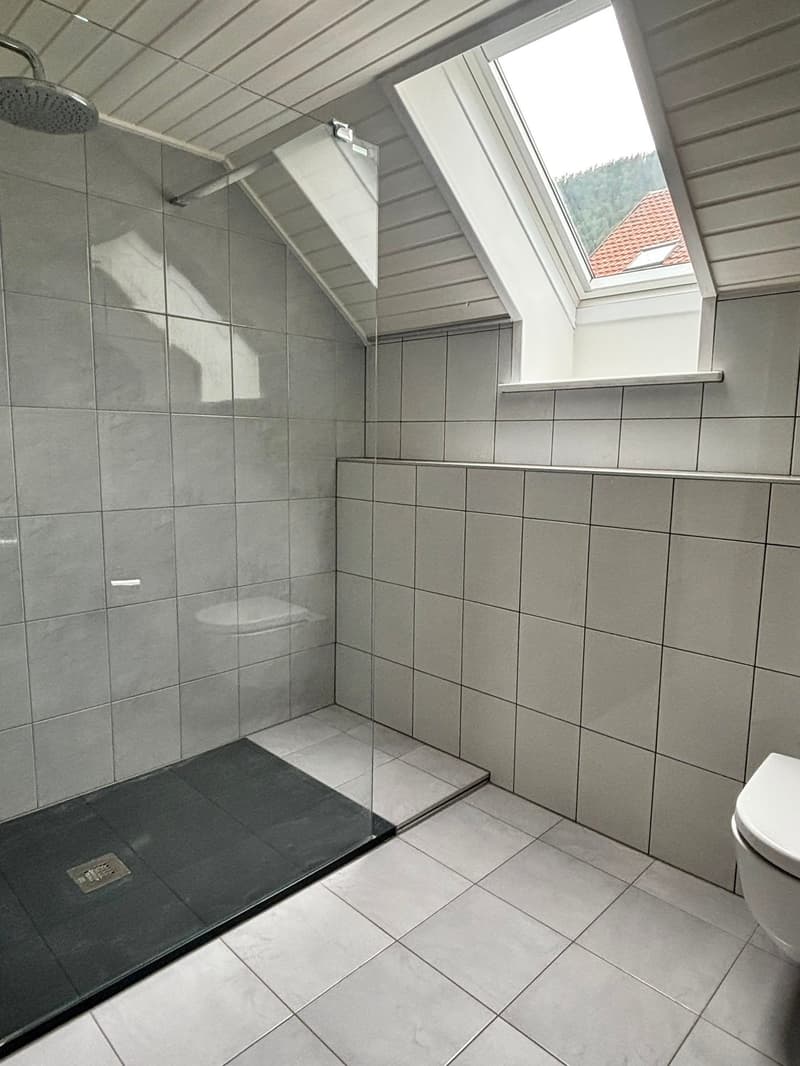 Superbe appartement en attique de 144 m² – Entièrement rénové (9)