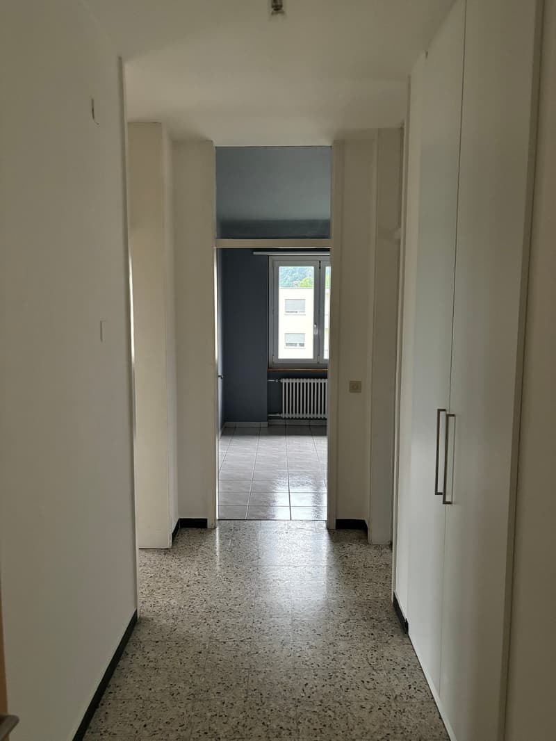 Affittiamo appartamento di 4 locali a Bellinzona (2)