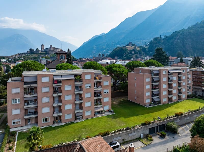 Affittiamo appartamento di 2.5 locali a Bellinzona (2)