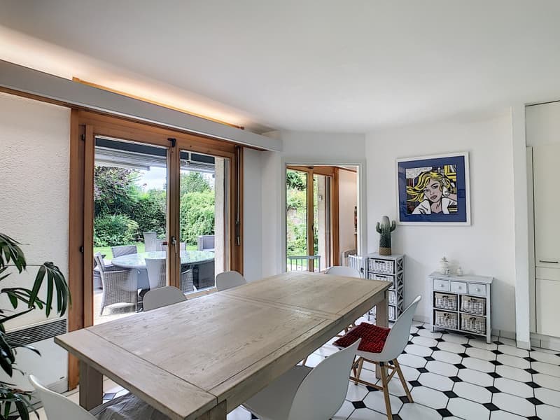 Agréable villa mitoyenne (5)