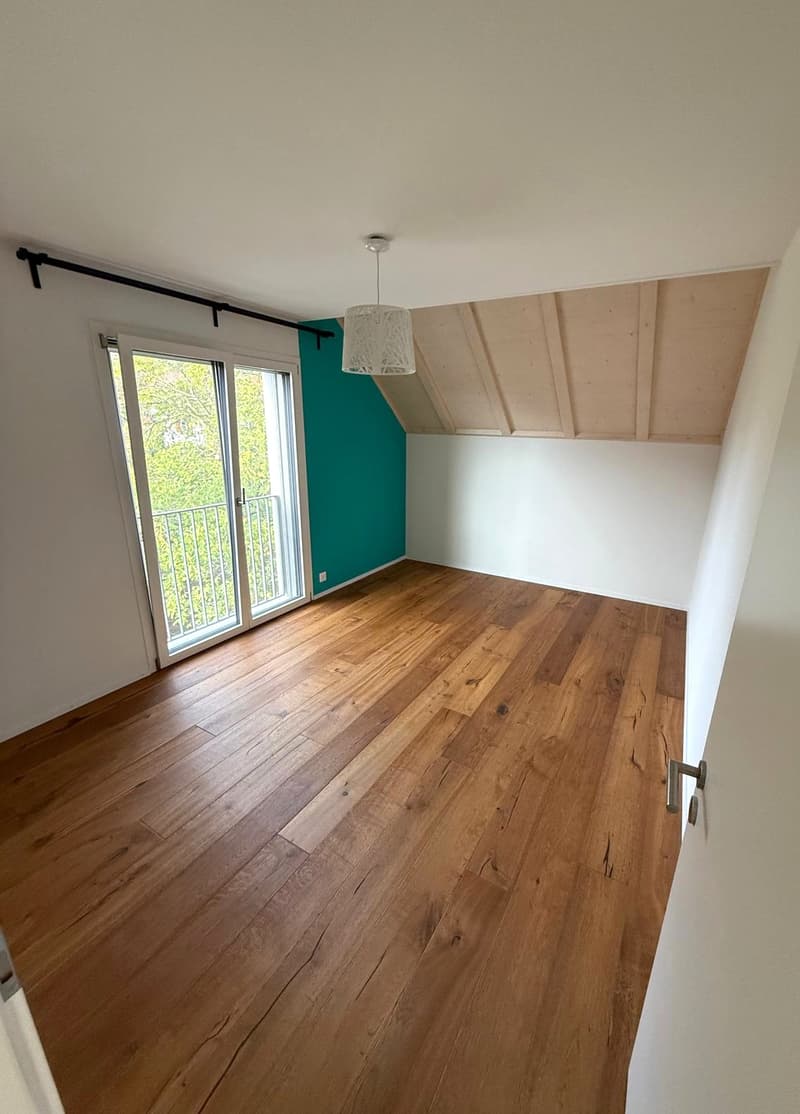 Helle 4.5-Zimmer-Wohnung mit zwei Balkonen und einer grosszügigen Galerie (16)