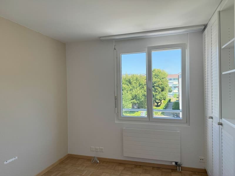 sonnig, aussichtsreich und nahe Zentrum der Stadt Thun (18)