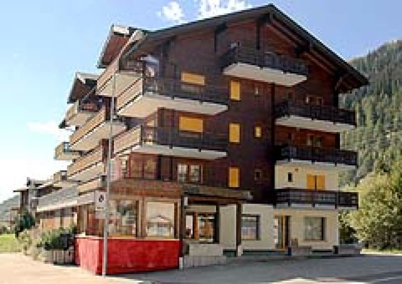 Geschäftslokal im Haus Pische - 262 m2 (2)