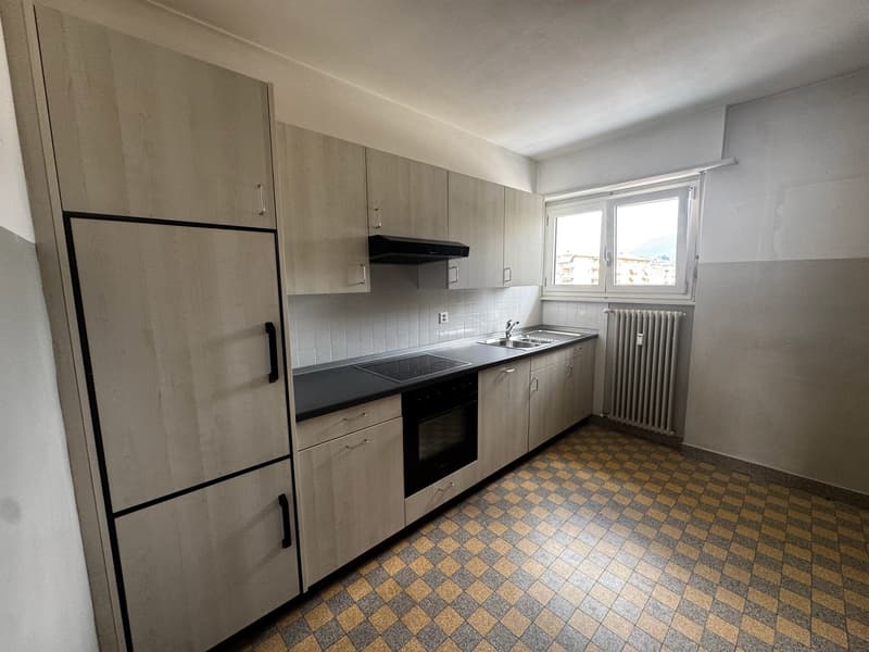 Chiasso -  affittasi 3.5 al quinto e secondo piano (2)