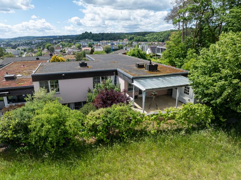 Suchen Sie ein grosszügiges Einfamilienhaus an bester Lage und mit atemberaubender Fernsicht? (11)