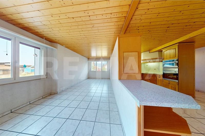 Freistehendes Haus mit Zwei Wohneinheiten (5)