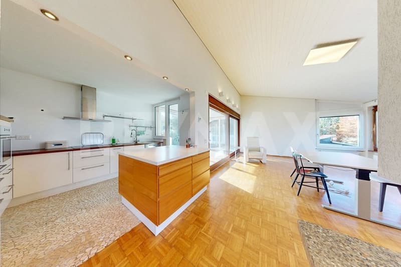 Ein Haus, das überrascht  entdecken Sie dieses charmante Raumwunder in Mörigen! (9)
