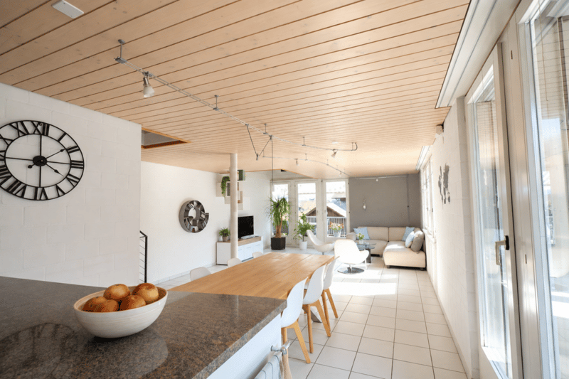 GROSSEN IMMOBILIEN - 5.5 Zimmer- Maisonette Dachwohnung (1)